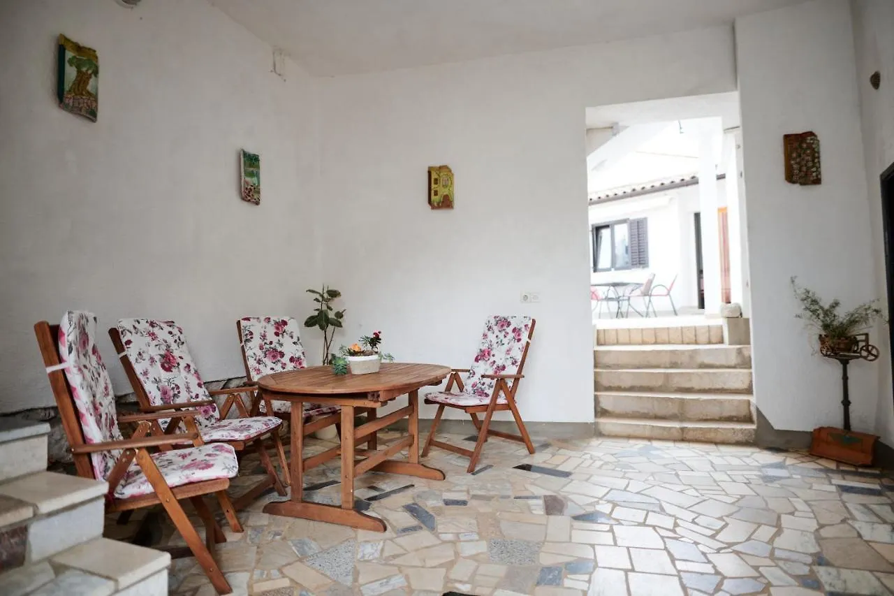 Guesthouse Villa Galovic Brseč 3*,  Hırvatistan