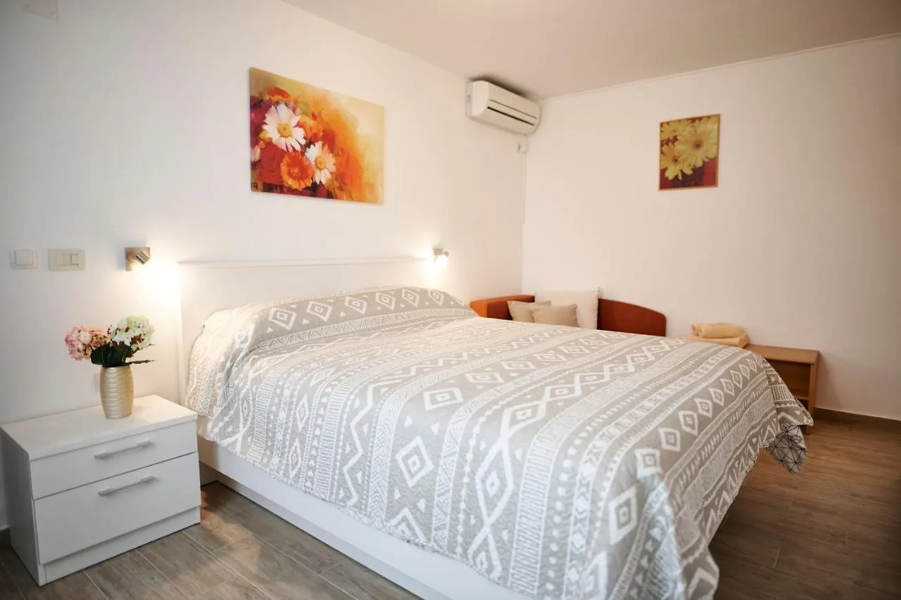 Pensjonat Guesthouse Villa Galovic Brseč