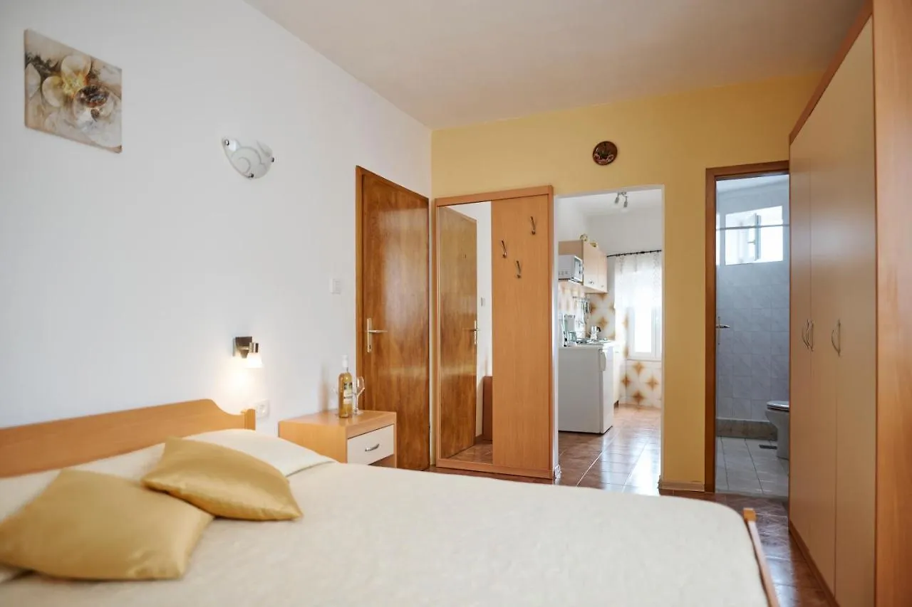 Pensjonat Guesthouse Villa Galovic Brseč