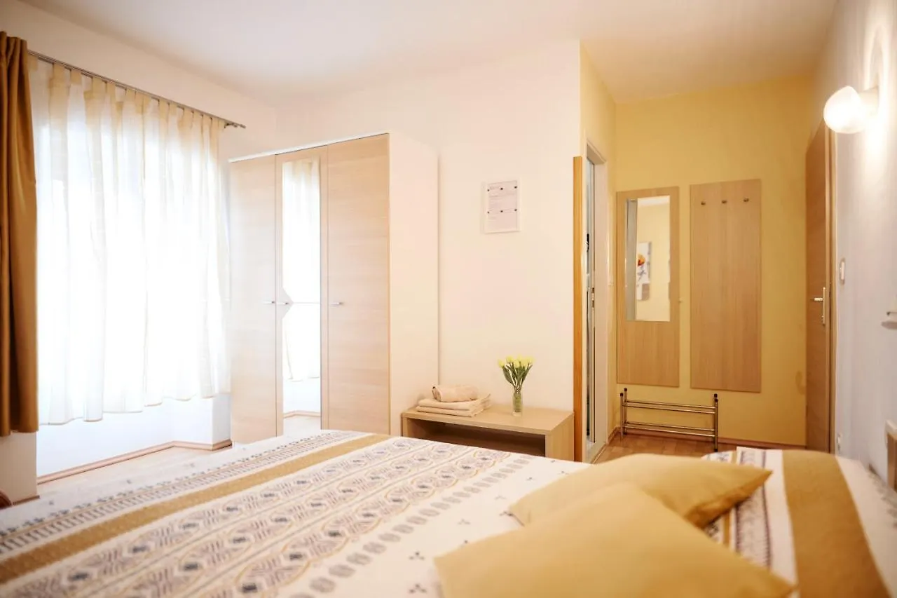 Guesthouse Villa Galovic Brseč